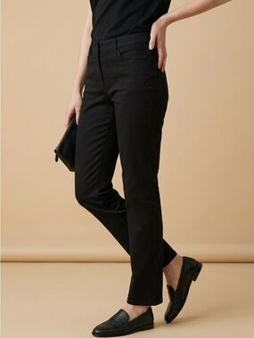 Chico's So Slimming Black Pants - Size 1.5 Short
